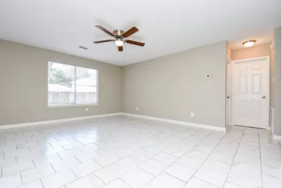 7818 Summer Place Drive, Humble, TX 77338 - Photo 4