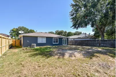 7818 Summer Place Drive, Humble, TX 77338 - Photo 30