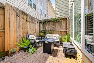 5978 Kansas St, Houston, TX 77007 - Photo 4