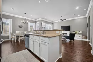 5978 Kansas St, Houston, TX 77007 - Photo 12