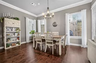5978 Kansas St, Houston, TX 77007 - Photo 2