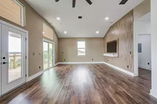 1211 W Canal, Crystal Beach, TX 77650 - Photo 12