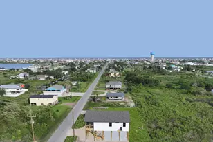 1211 W Canal, Crystal Beach, TX 77650 - Photo 34