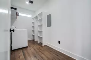 1211 W Canal, Crystal Beach, TX 77650 - Photo 18