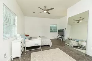 531 Dogwood St, Houston, TX 77022 - Photo 20