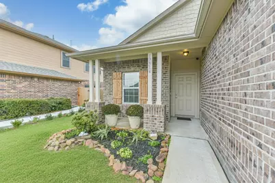 17514 Emily Springs Court, Humble, TX 77396 - Photo 4