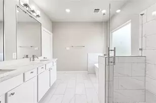 4536 Sunflower St, Houston, TX 77051 - Photo 10