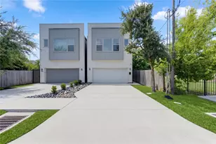 4536 Sunflower St, Houston, TX 77051 - Photo 2
