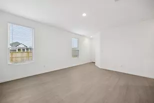 623 Amber Fls Dr, Montgomery, TX 77356 - Photo 4