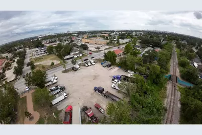 7206 Capitol St, Houston, TX 77011 - Photo 1