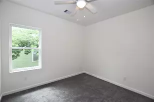 1230 3rd Ave N, Texas City, TX 77590 - Photo 18