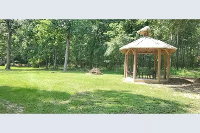 28 Lakeway Street, Conroe, TX 77304 - Photo 10