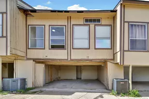 28 Lakeway St, Conroe, TX 77304 - Photo 20