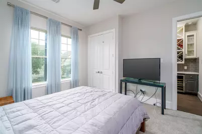 1303 Edwinstowe Trail, Houston, TX 77043 - Photo 20