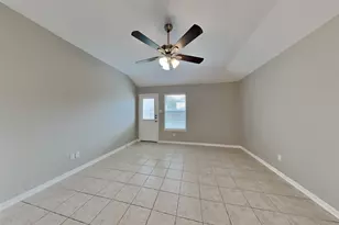 32331 Summer Park Ln, Conroe, TX 77385 - Photo 2