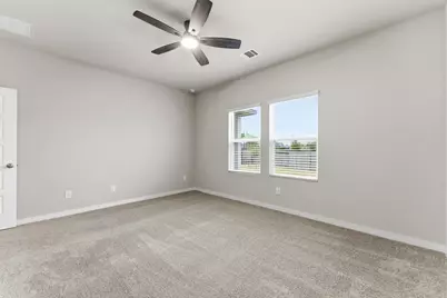411 April Bay Drive, Conroe, TX 77316 - Photo 14
