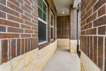 411 April Bay Drive, Conroe, TX 77316 - Photo 4
