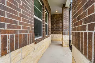 411 April Bay Dr, Conroe, TX 77316 - Photo 4