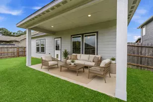 411 April Bay Dr, Conroe, TX 77316 - Photo 28