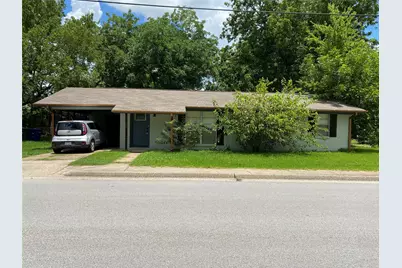 1702 19th Street, Huntsville, TX 77340 - Photo 1