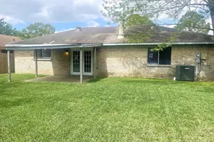 410 Buoy Rd, Houston, TX 77598 - Photo 16