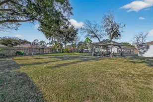 15206 Ridingwood Dr, Houston, TX 77489 - Photo 42