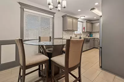 15206 Ridingwood Drive, Houston, TX 77489 - Photo 18