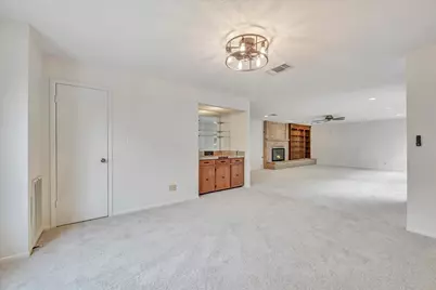 15414 Pleasant Valley Road, Houston, TX 77062 - Photo 12