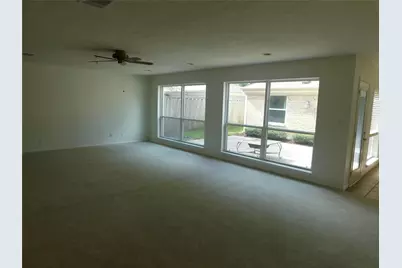 15414 Pleasant Valley Road, Houston, TX 77062 - Photo 4