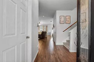 3277 Park Falls Ct, League City, TX 77573 - Photo 4