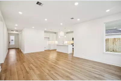 29307 Meadowcreek Hill Drive, Waller, TX 77484 - Photo 6