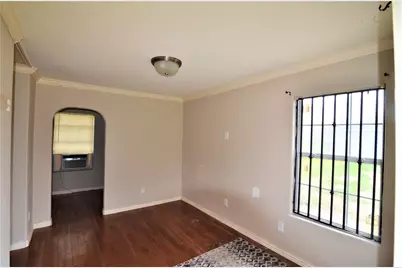 7326 Eagle Pass Street, Houston, TX 77020 - Photo 6