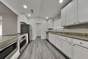 14822 Carolina Falls Ln, Cypress, TX 77433 - Photo 4