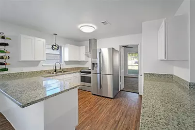 1111 Manatee Lane, Houston, TX 77090 - Photo 6