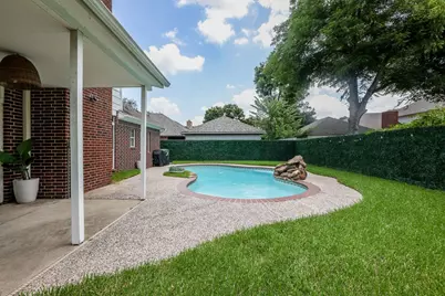 118 Mill Trail Drive, Sugar Land, TX 77498 - Photo 26