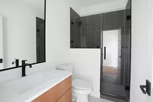 9117 Henrietta St, Houston, TX 77088 - Photo 6