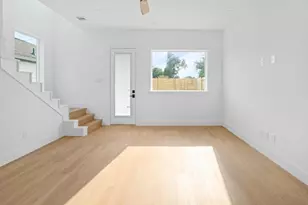 9117 Henrietta St, Houston, TX 77088 - Photo 14