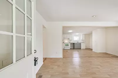 1749 Max Road #4, Pearland, TX 77581 - Photo 4