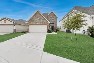 5324 CJ Walker Ln, Houston, TX 77048 - Photo 2