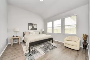 5324 CJ Walker Ln, Houston, TX 77048 - Photo 16