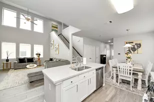 5324 CJ Walker Ln, Houston, TX 77048 - Photo 12