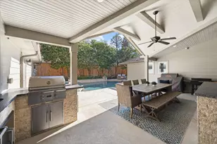 118 Matisse Dr, Houston, TX 77079 - Photo 32