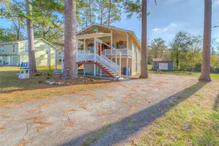 123 Hilltop, Onalaska, TX 77360 - Photo 1