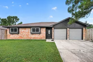 9715 Seeker St, Houston, TX 77078 - Photo 1