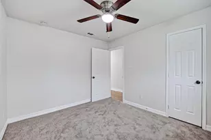 9715 Seeker St, Houston, TX 77078 - Photo 14
