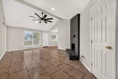 7530 Gulfbriar Place, Houston, TX 77489 - Photo 2