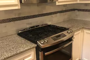 3656 Main Plaza Dr, Houston, TX 77025 - Photo 10