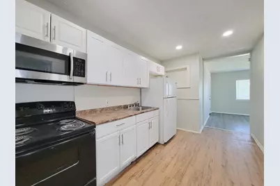 711 Avenue A #4, La Marque, TX 77568 - Photo 16