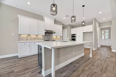 803 Lily Lane, Rosharon, TX 77583 - Photo 14