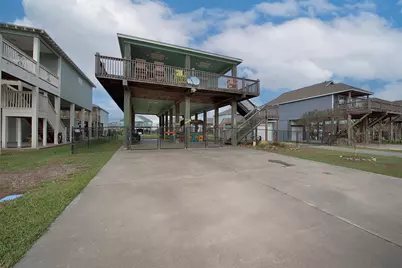 1983 Matt Drive, Crystal Beach, TX 77650 - Photo 2